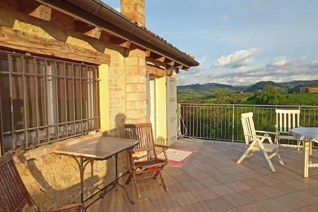 La Terrazza In Collina Leilighet Monte Orsello Eksteriør bilde