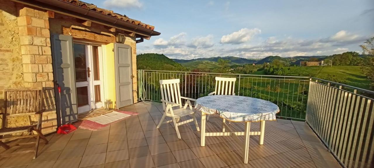 La Terrazza In Collina Leilighet Monte Orsello Eksteriør bilde